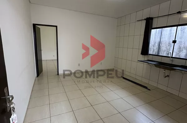 R. TREZE DE MAIO, 90-S, VILA PORTUGUESA