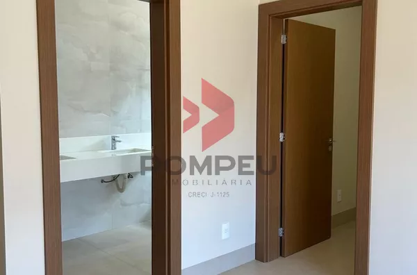 CASA À VENDA CONDOMÍNIO MANACÁ