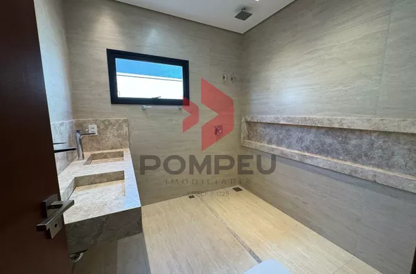 CASA Á VENDA CONDOMÍNIO MANACÁ