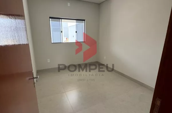 CASA À VENDA PARQUE DA MATA