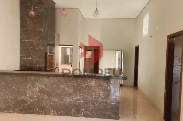 Casa a Venda alto padrão, com 03 quartos (1 suíte) Jd. Tarumã, Tangará Da Serra