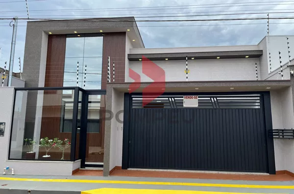 CASA À VENDA JD SANTA LUZIA