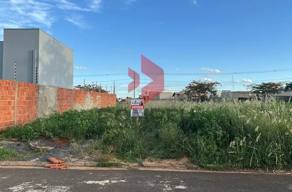 TERRENO À VENDA PQ DO BOSQUE