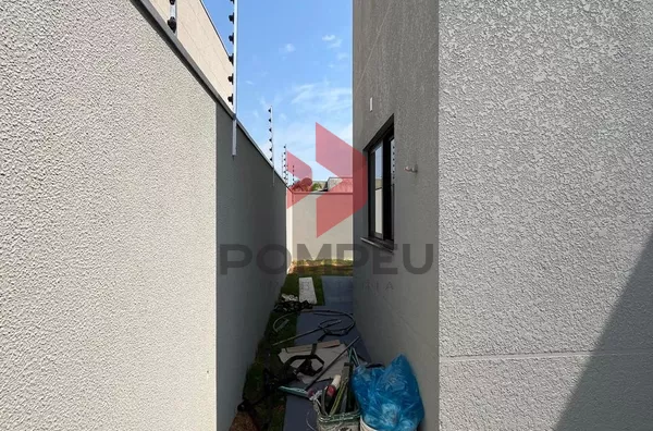 CASA À VENDA PQ DO BOSQUE