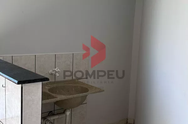 AV. MATO GROSSO, 586-W, APTO 04, CENTRO