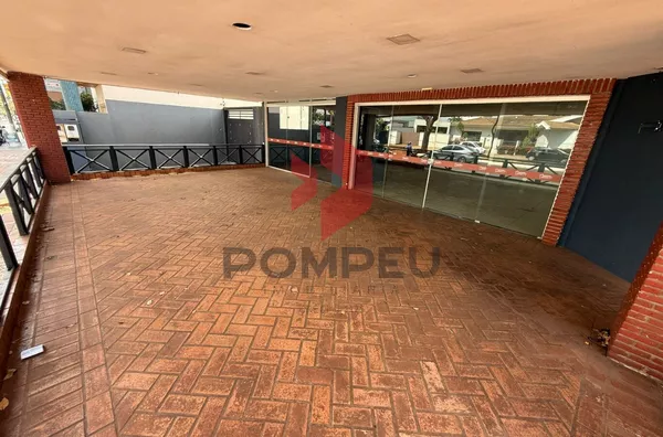 SALA COMERCIAL COM RESIDÊNCIA - AVENIDA TANCREDO DE ALMEIDA NEVES, 272-N, CENTRO
