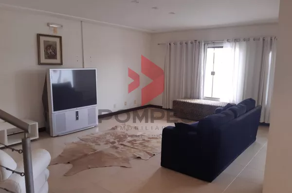 SOBRADO À VENDA JD. RIO PRETO