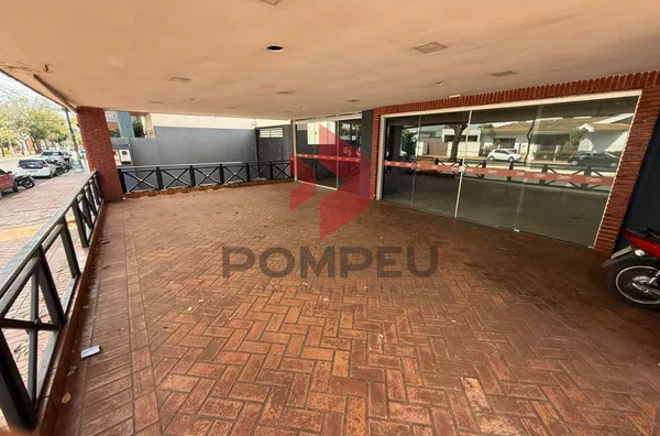 SALA COMERCIAL COM RESIDÊNCIA - AVENIDA TANCREDO DE ALMEIDA NEVES, 272-N, CENTRO