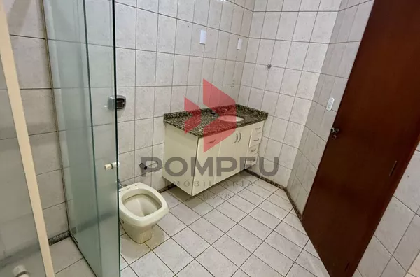 SOBRADO À VENDA JD RIO PRETO