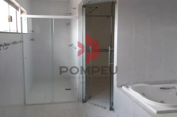 SOBRADO À VENDA JD. RIO PRETO