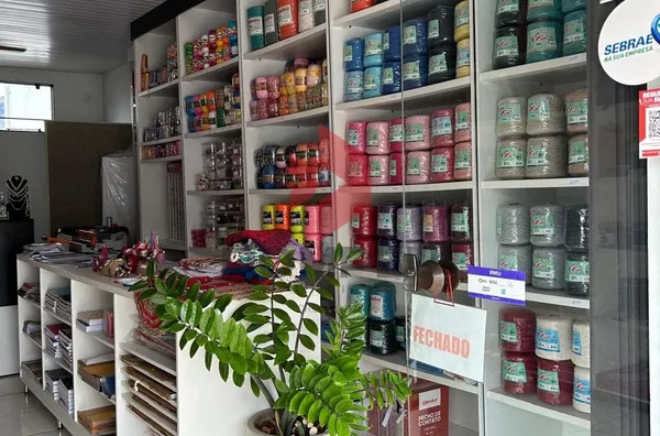 PONTO COMERCIAL À VENDA