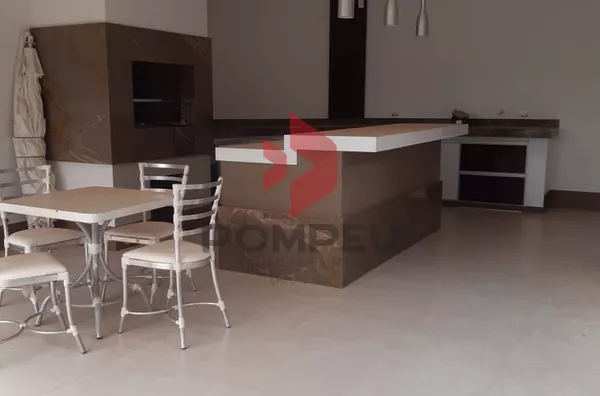 SOBRADO À VENDA JD. RIO PRETO