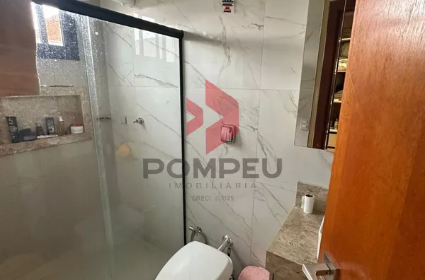 CASA À VENDA JD BURITIS II