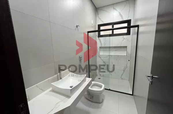 CASA À VENDA PQ DA MATA