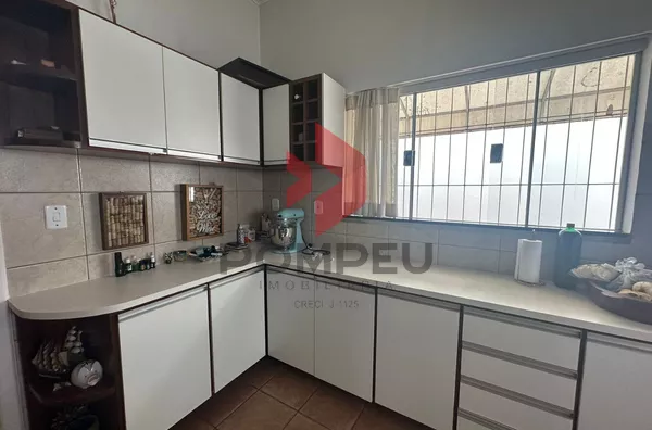 SOBRADO À VENDA VILA ALTA