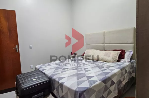 CASA À VENDA TARUMÃ COM PONTO COMERCIAL