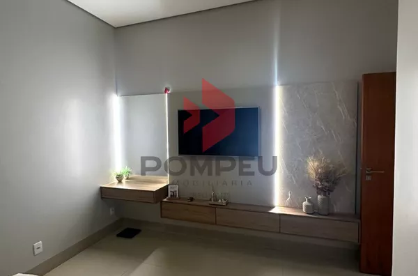 CASA À VENDA JD BURITIS II