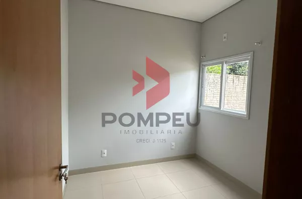 R 12, N°87-W VILA ESMERALDA