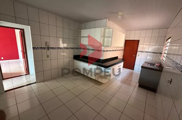 RUA 130, S/N, QD 28 LT 02, ALTOS DO TARUMA