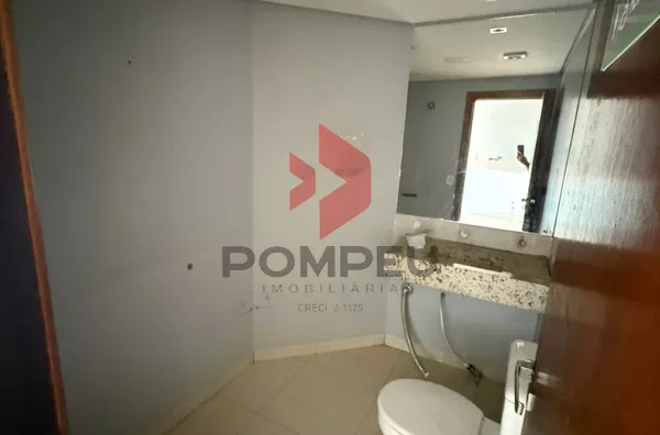 SALA COMERCIAL COM RESIDÊNCIA - AVENIDA TANCREDO DE ALMEIDA NEVES, 272-N, CENTRO