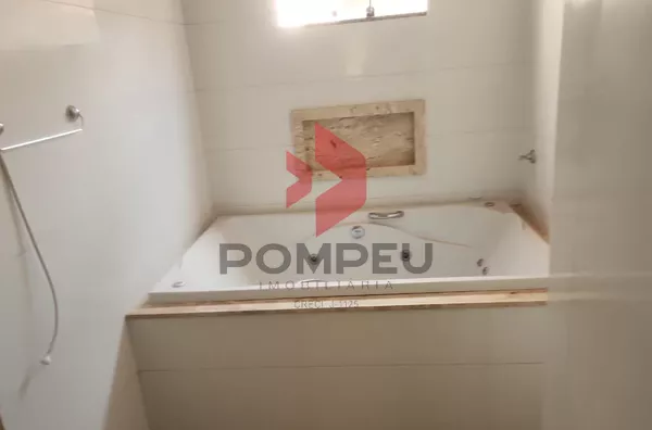Casa a Venda alto padrão, com 03 quartos (1 suíte) Jd. Tarumã, Tangará Da Serra