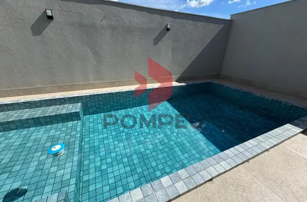 CASA À VENDA COND MANACÁ