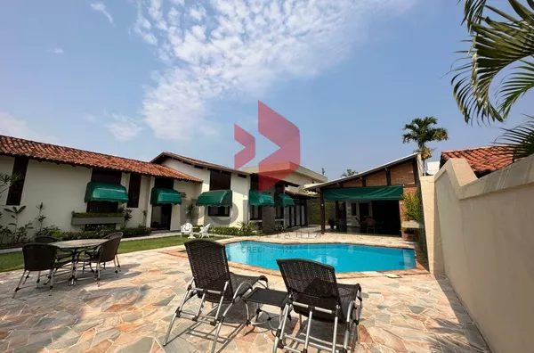 CASA À VENDA PARQUE DAS MANSÕES