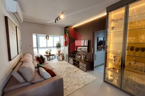 APARTAMENTO À VENDA CENTRO