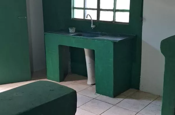 Edícula com 1 Cômodo para aluguel