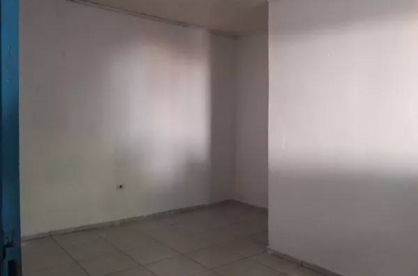Casa Edicula para aluguel Quadra 10 Primavera