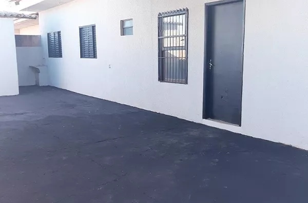 Casa Edicula para aluguel Quadra 71 Primavera