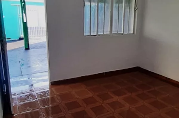 Casa Particular de Alvenaria para aluguel Quadra 45 Primavera