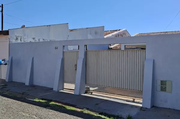 Casa Tipo B1 para aluguel Quadra 65 Primavera