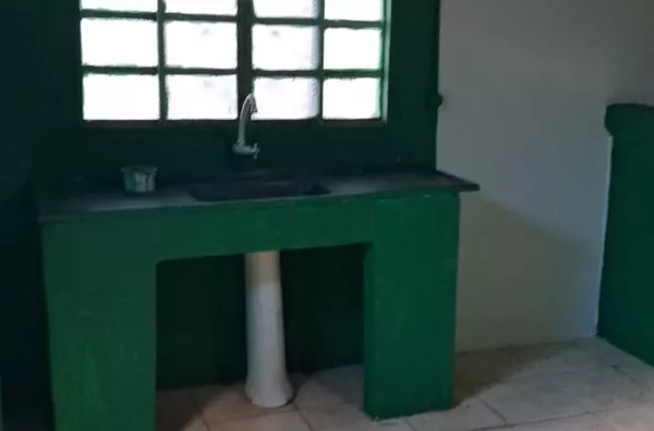 Edícula com 1 Cômodo para aluguel