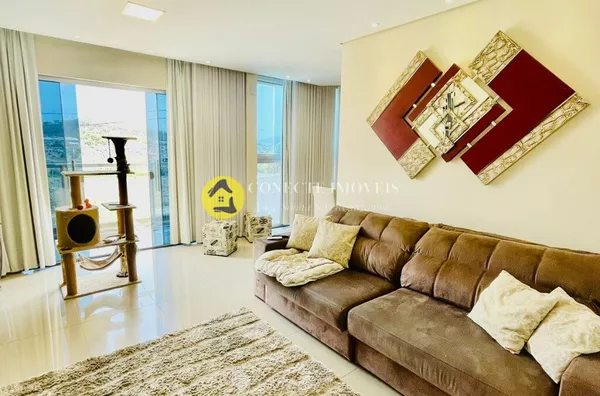 Casa geminada com quintal ,  3 quartos, 2 vagas  Guarujá Mansões, Betim