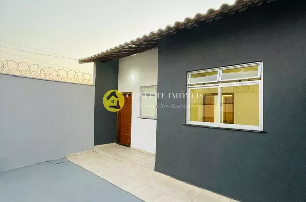 Casa para venda 2 quartos, area privativa, 2 vagas Vila Verde, Betim