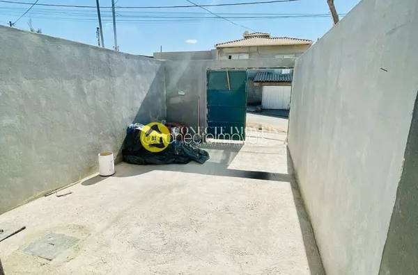  Casa Geminada, 3 Quartos, 2 Suítes com Amplo Quintal- Betim/MG 