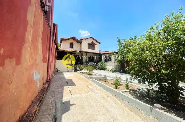 Casa para venda + 02 barracões,  Lindéia, Belo Horizonte