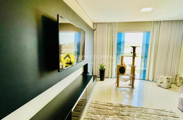 Casa geminada com quintal ,  3 quartos, 2 vagas  Guarujá Mansões, Betim