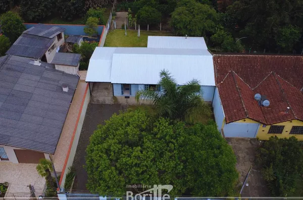 Casa para Venda em União da Vitória / PR no bairro Sagrada Família