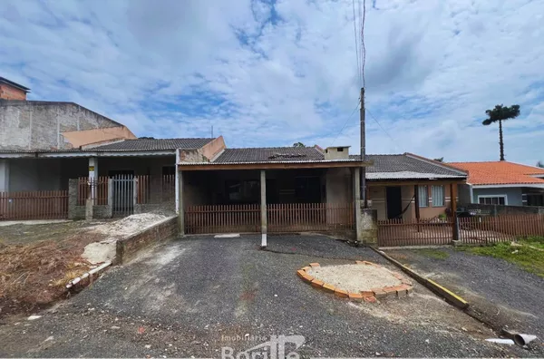 Casa para Venda em União da Vitória / PR no bairro São Sebastião