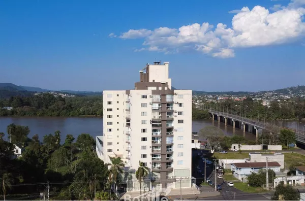 Apartamento para Venda em União da Vitória / PR no bairro Navegantes