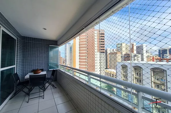 Apartamento mobiliado com 2 quartos no Condomínio Beach Class