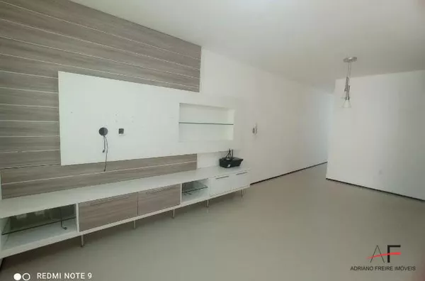 Excelente Casa com 3 suítes para venda na Lagoa Redonda