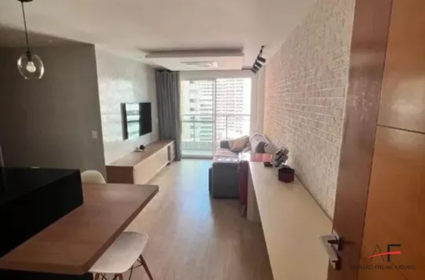 Excelente apartamento com Vista Mar, 2 quartos para Venda no Meireles