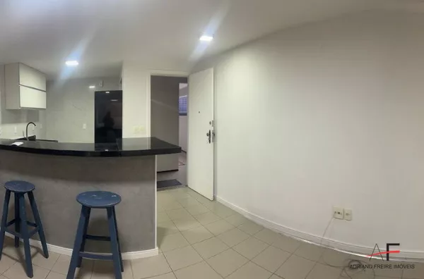 Apartamento no coração do Meireles, nascente para Venda!