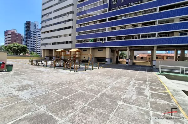 Excelente Apartamento Porteira Fechada com 3 quartos para Venda no Cocó