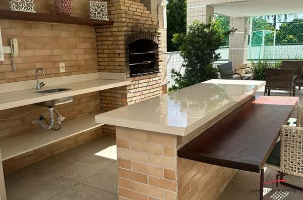 Apartamento Porteira Fechada com 3 quartos para Venda no Luciano Cavalcante