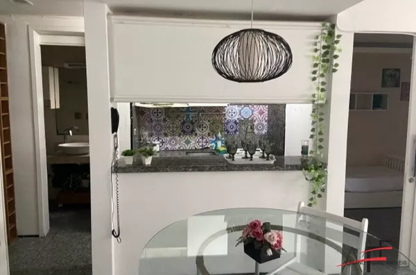 Apartamento mobiliado com 2 quartos na Avenida da Abolição