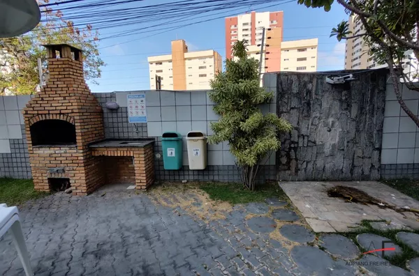 Apartamento com 3 quartos para venda na Varjota